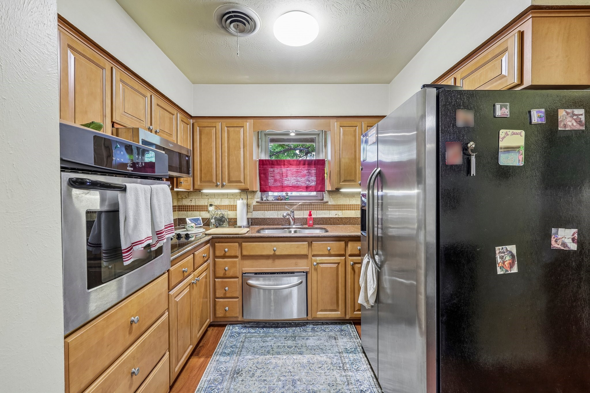 7452 Meadowcrest Drive Fort Worth TX 76112