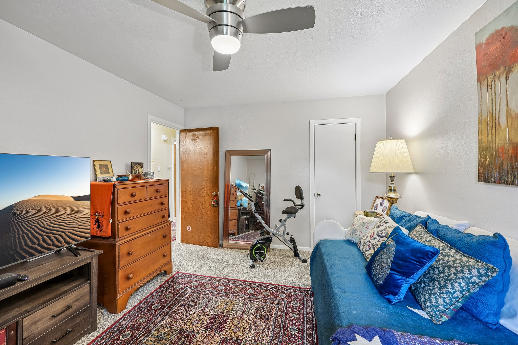 7452 Meadowcrest Drive Fort Worth TX 76112
