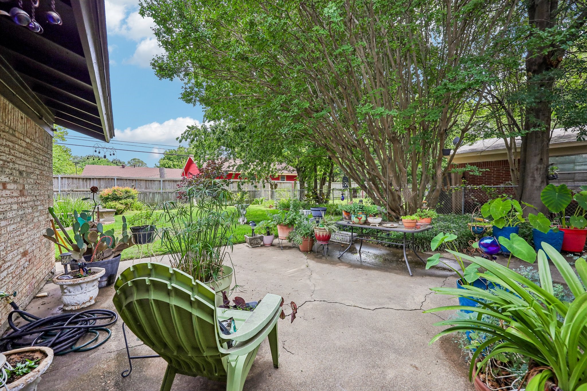 7452 Meadowcrest Drive Fort Worth TX 76112