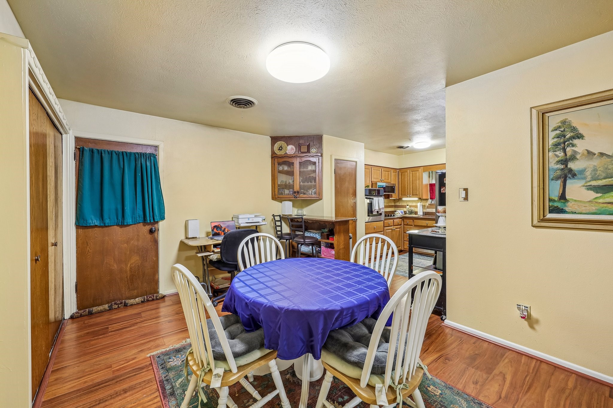7452 Meadowcrest Drive Fort Worth TX 76112