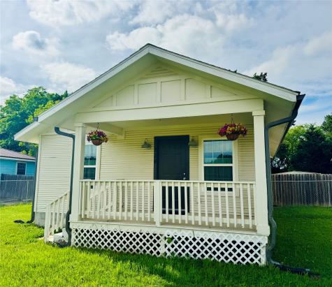 224 Spring Valley Circle Azle TX 76020