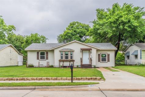 1919 English Street Irving TX 75061