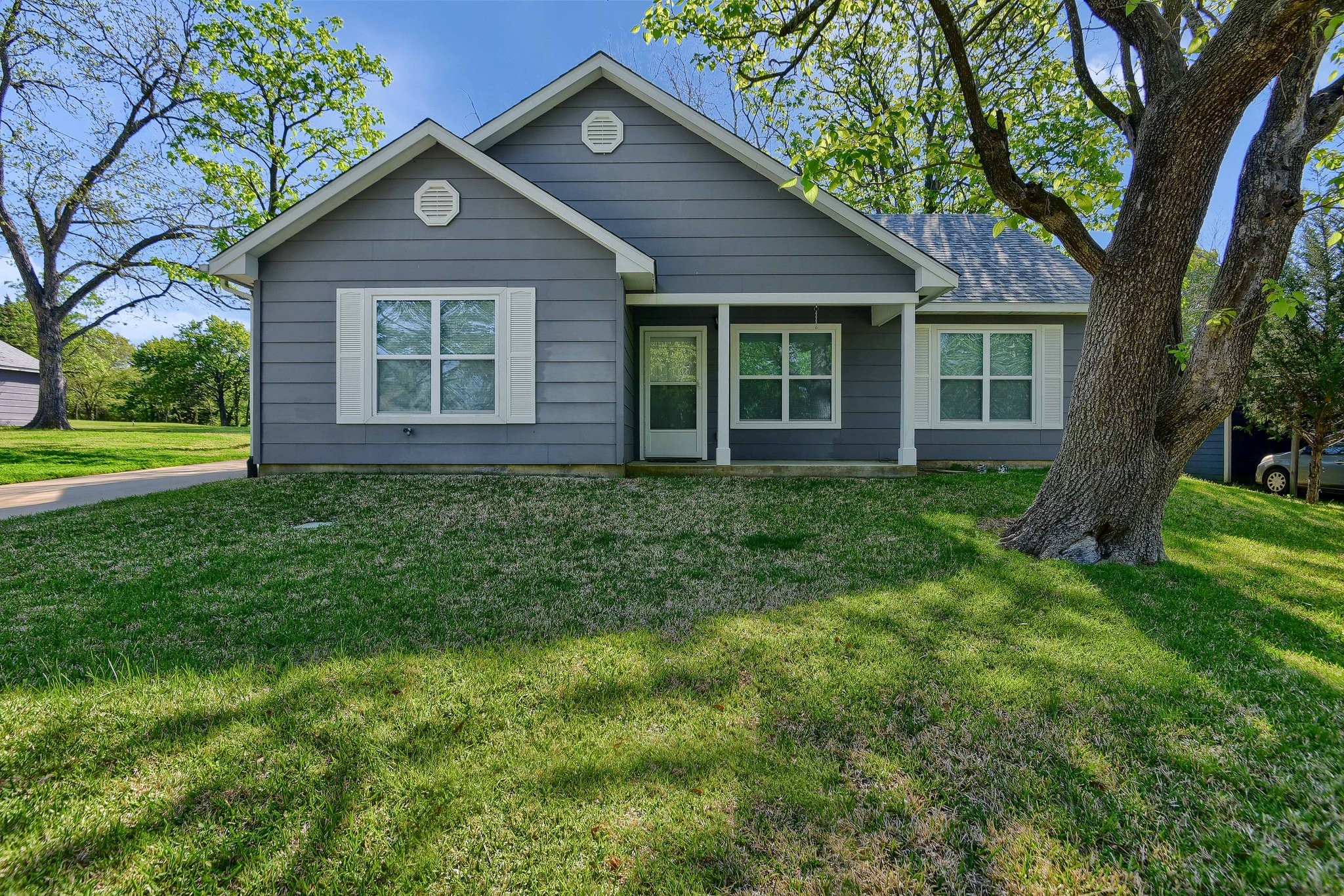 1830 Clark Drive Denison TX 75020