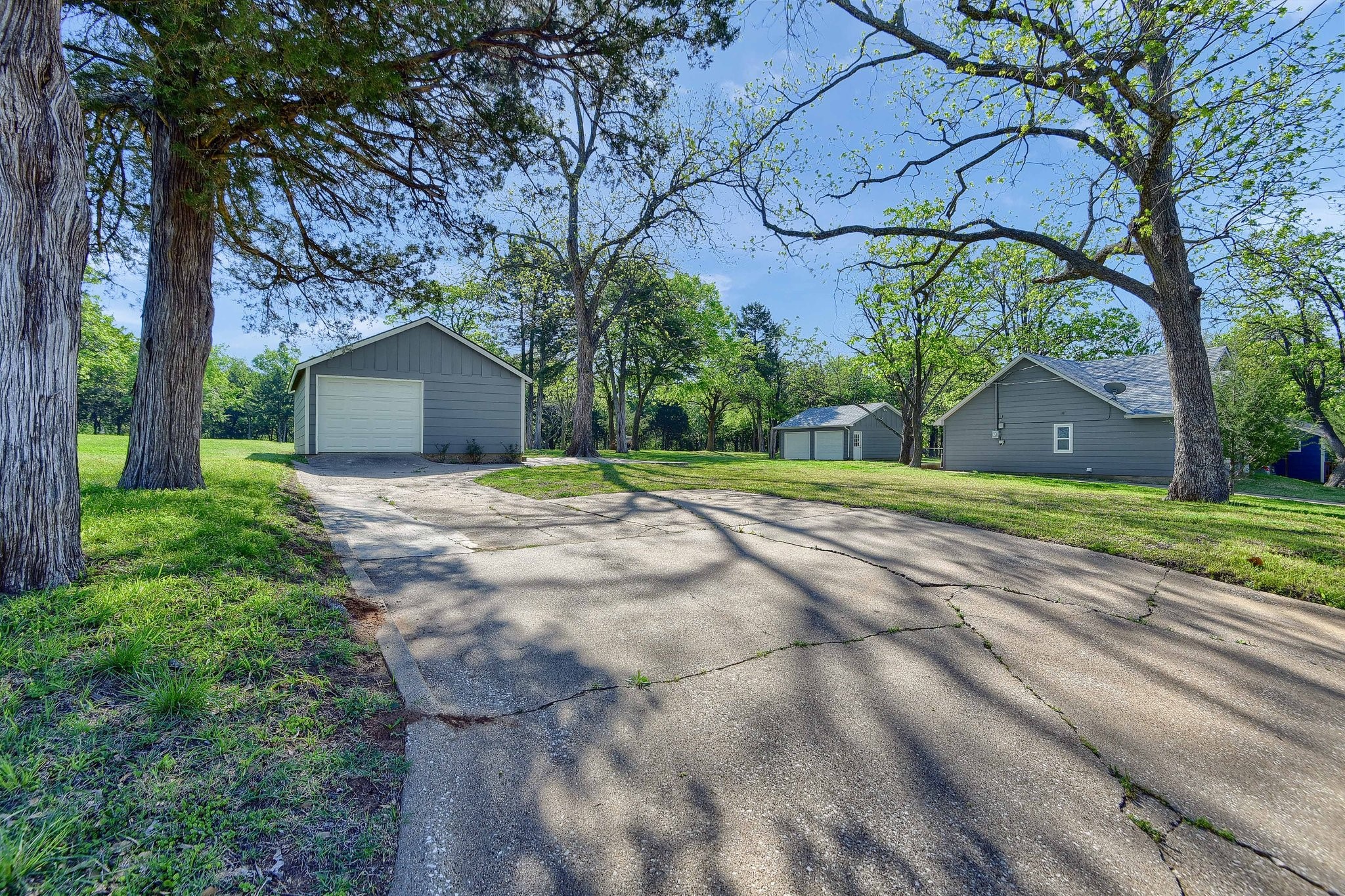 1830 Clark Drive Denison TX 75020