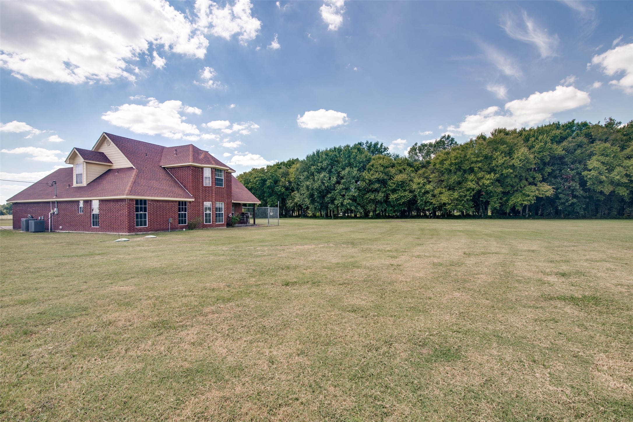 1482 Fm 667 Purdon TX 76679