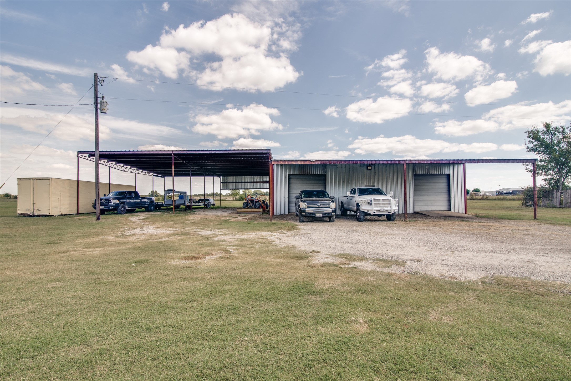 1482 Fm 667 Purdon TX 76679