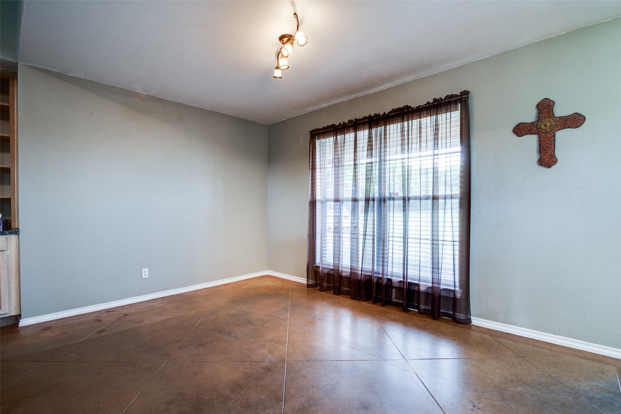 1482 Fm 667 Purdon TX 76679