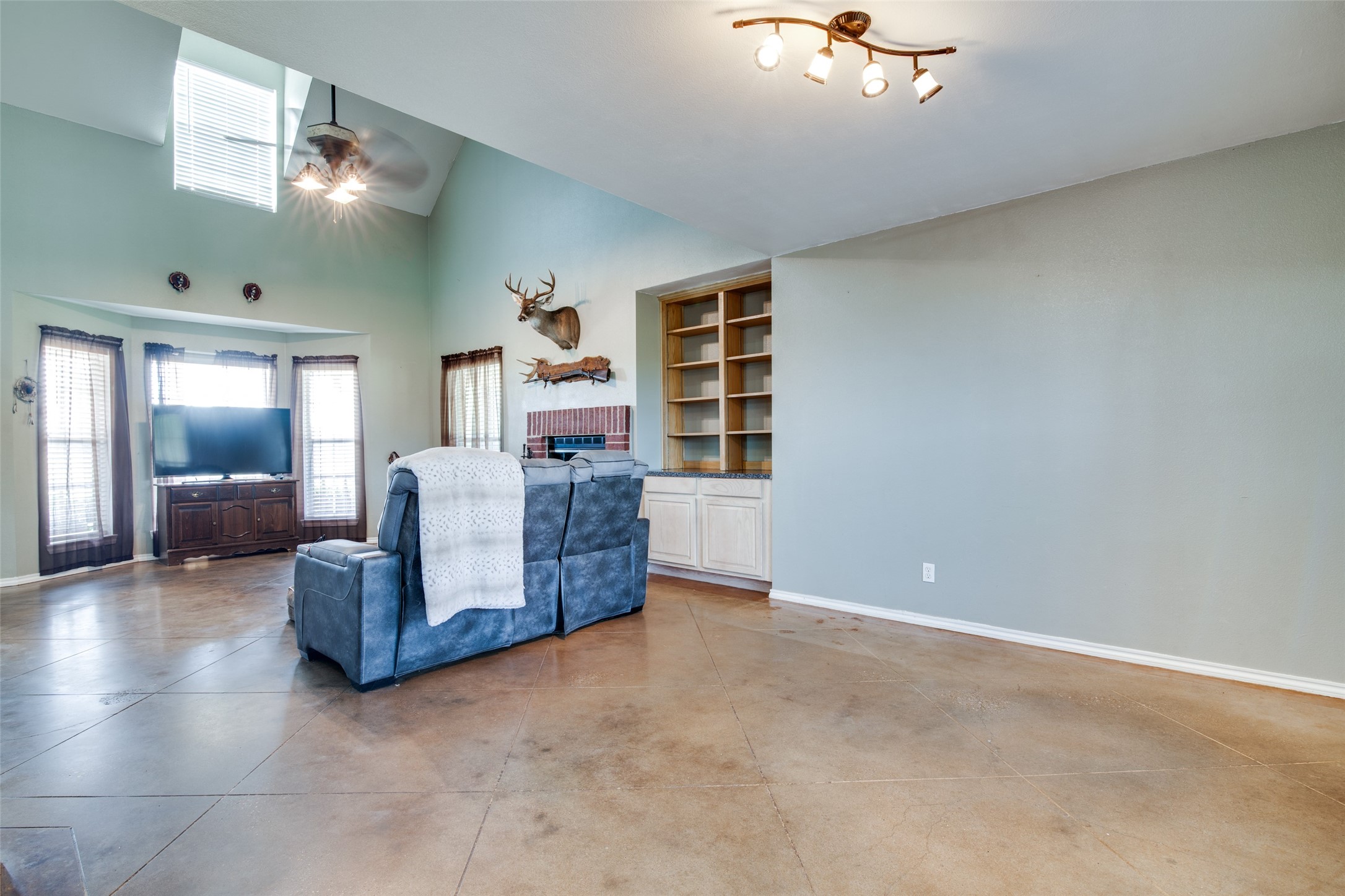 1482 Fm 667 Purdon TX 76679