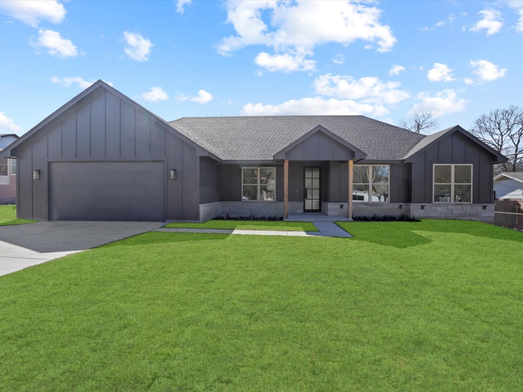 5305 Stanford Avenue River Oaks TX 76114