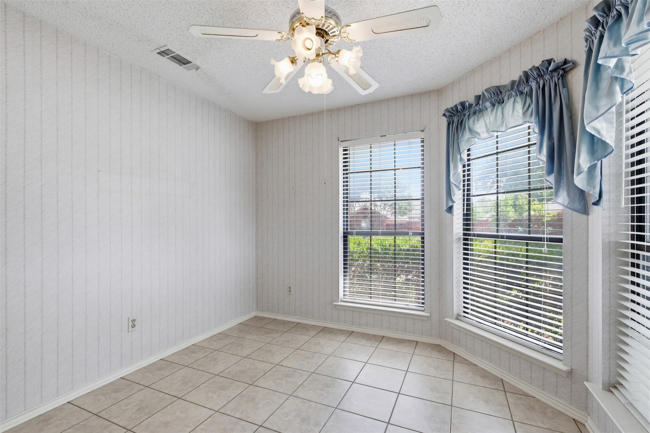 1712 Colonial Court Prosper TX 75078