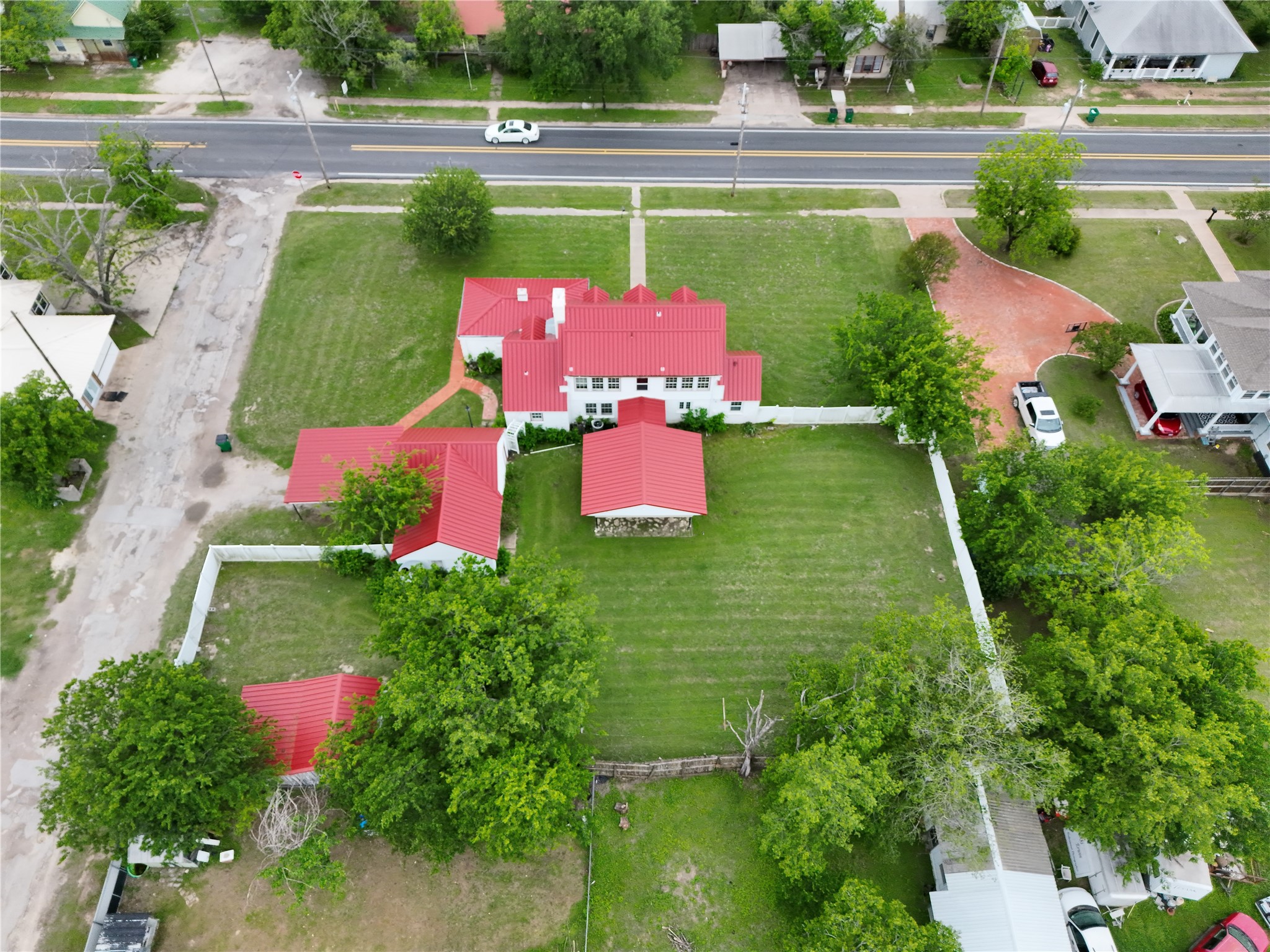 609 E Main Street Hamilton TX 76531