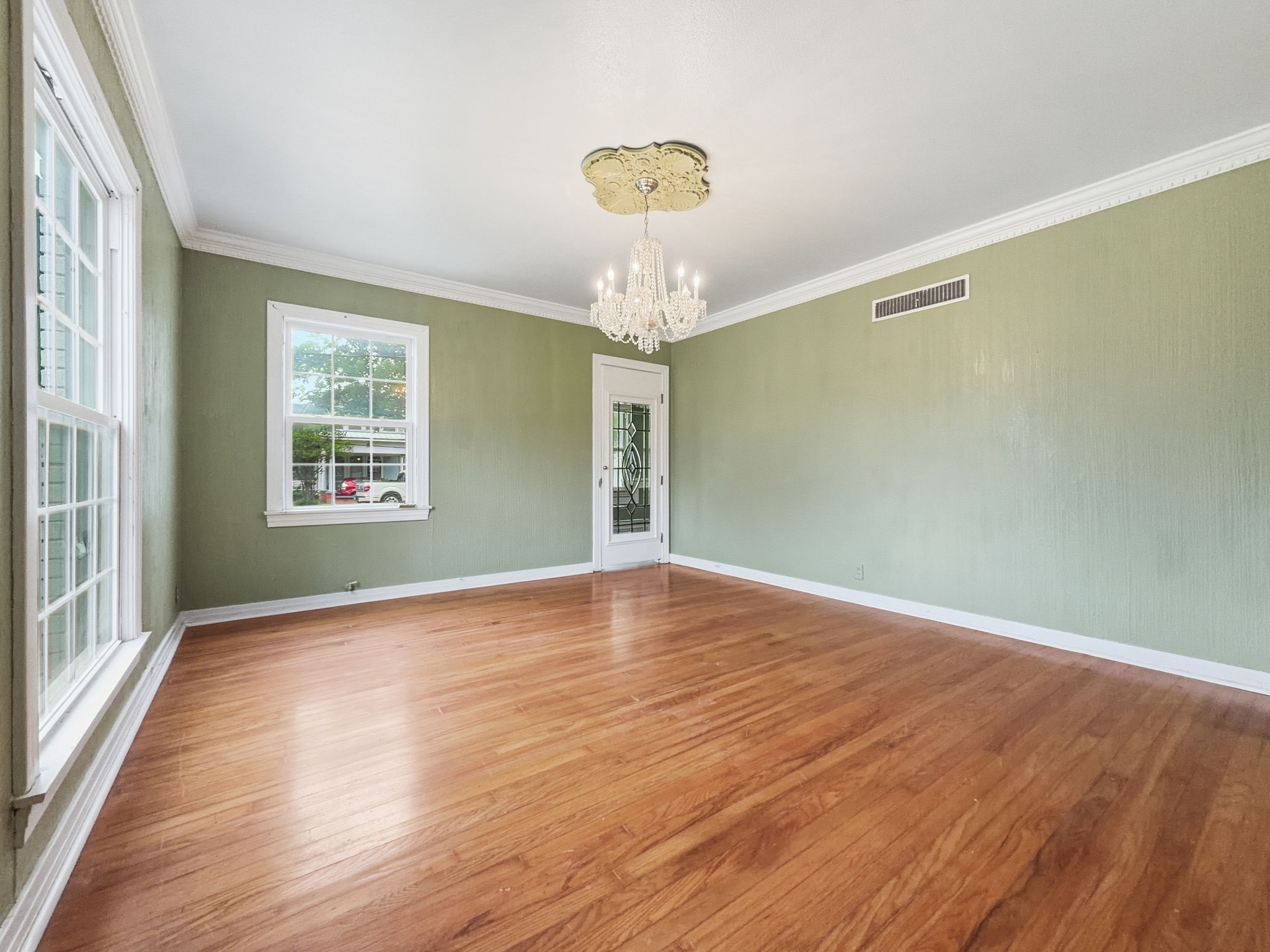 609 E Main Street Hamilton TX 76531