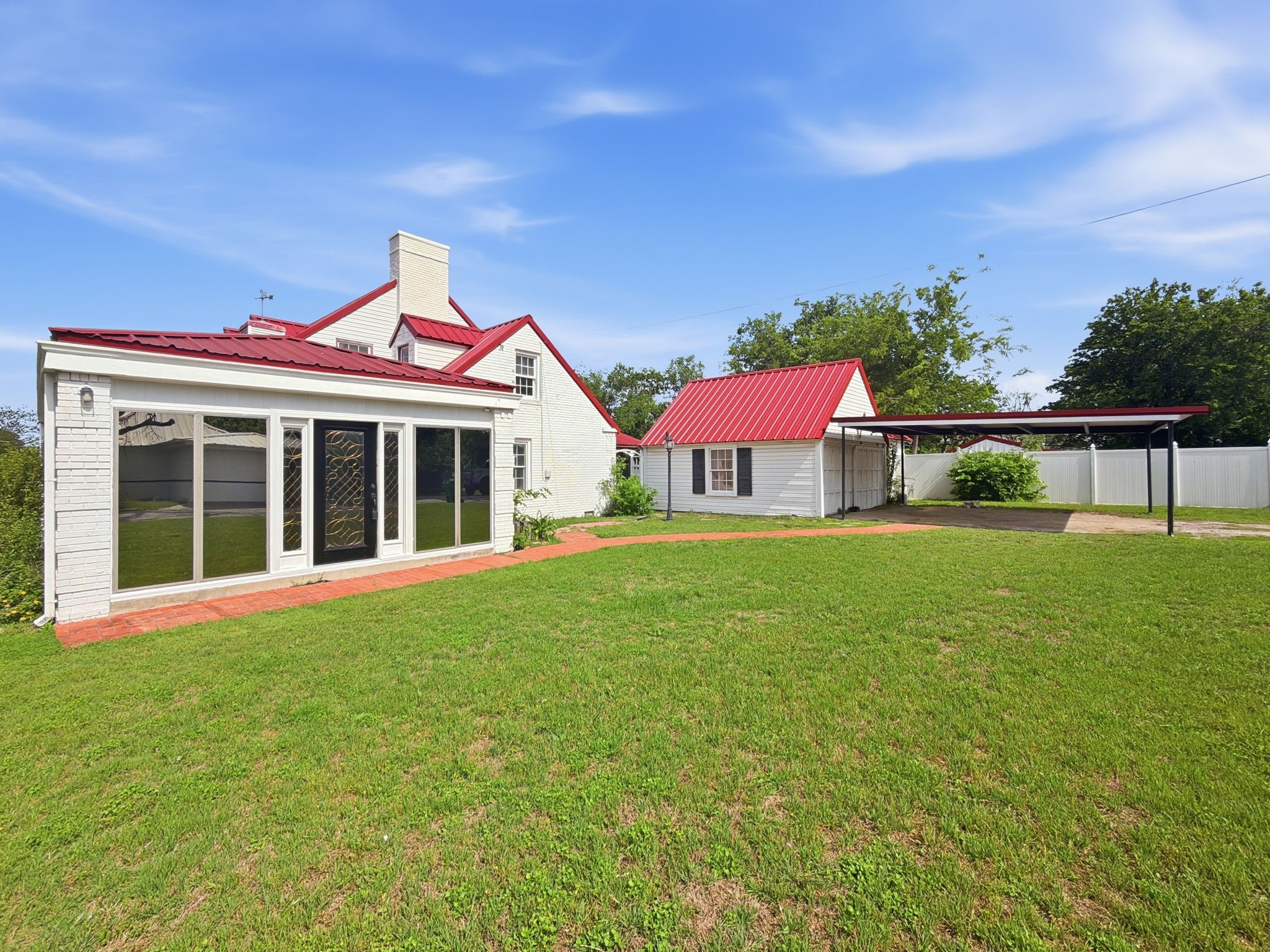 609 E Main Street Hamilton TX 76531