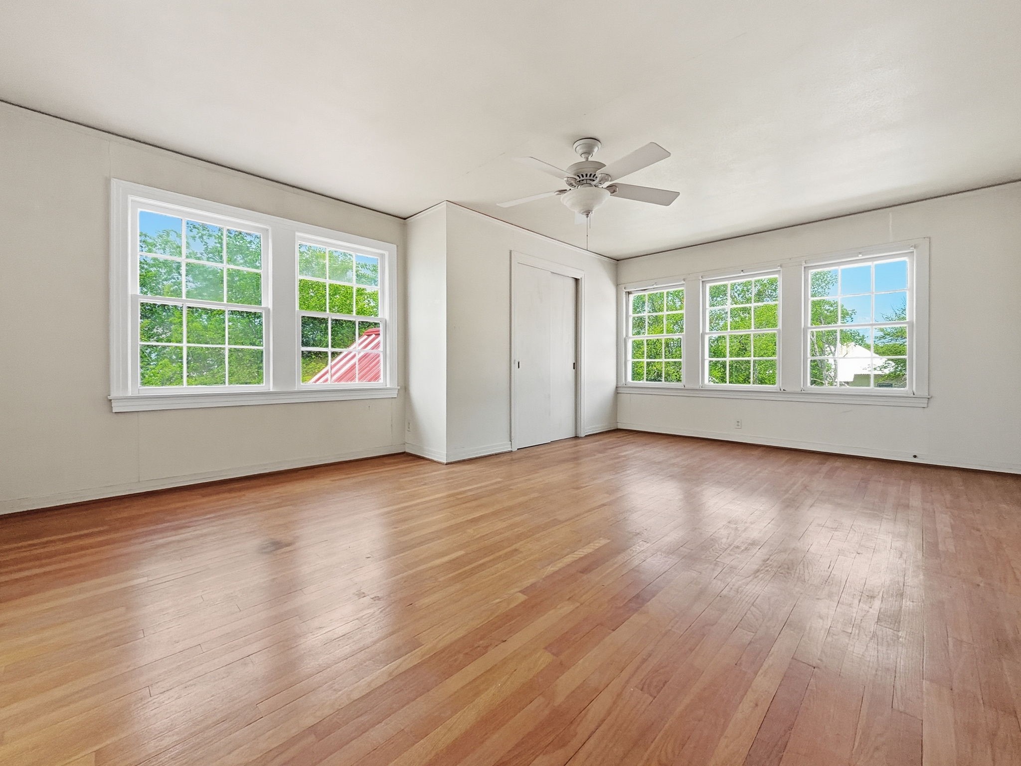 609 E Main Street Hamilton TX 76531