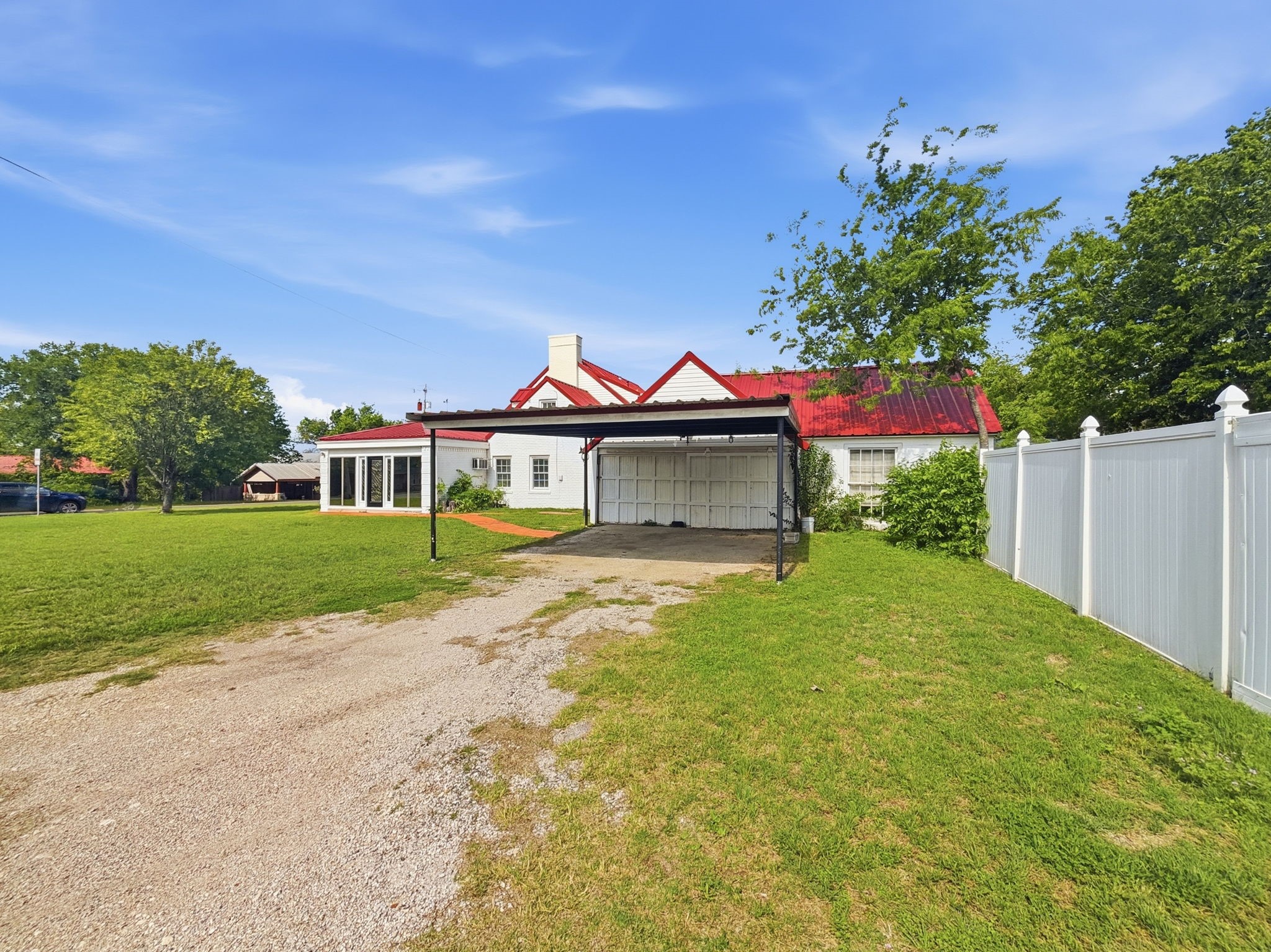 609 E Main Street Hamilton TX 76531