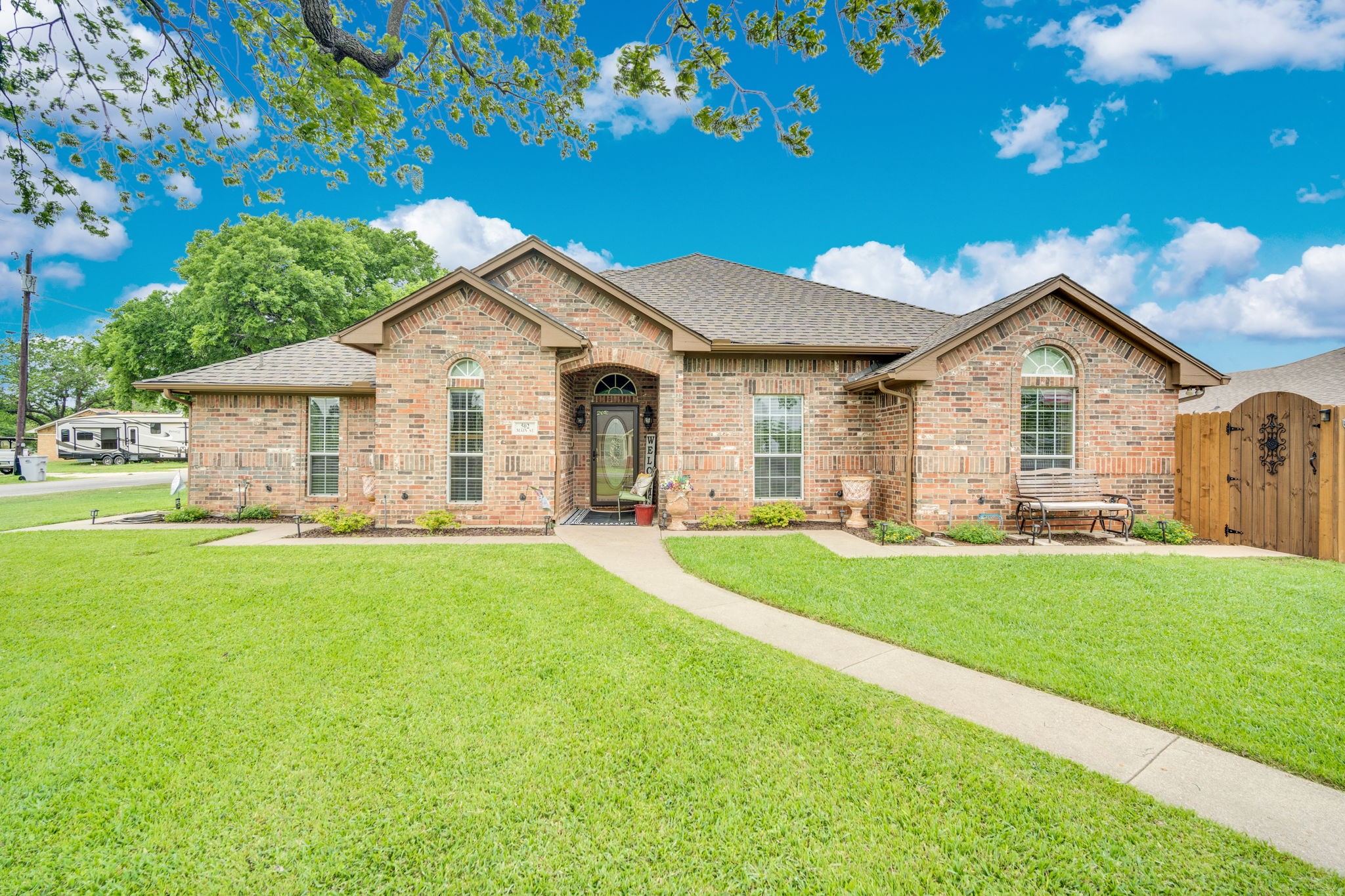 502 Main Street Maypearl TX 76064