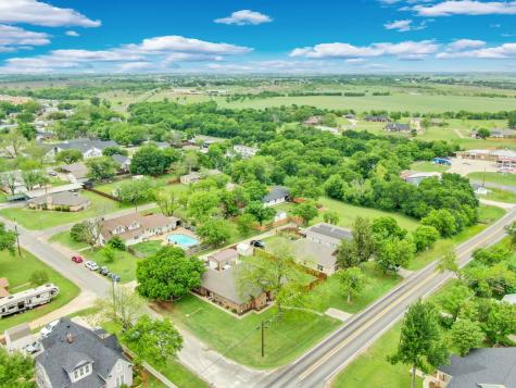 502 Main Street Maypearl TX 76064