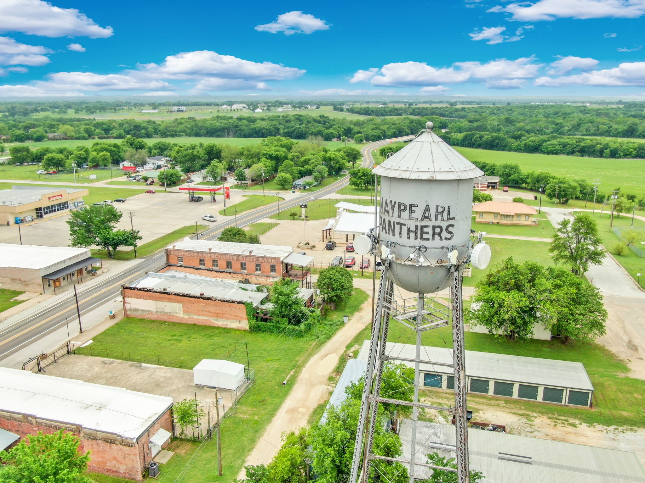 502 Main Street Maypearl TX 76064