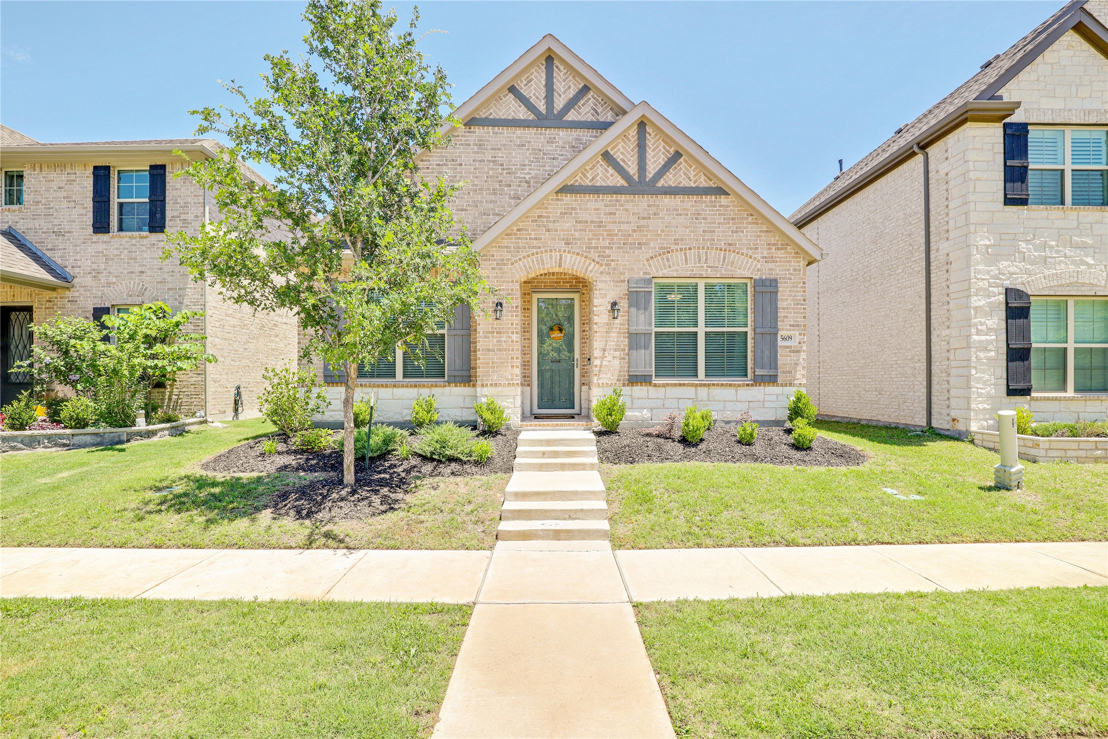 5609 Acoma Lane Mckinney TX 75070