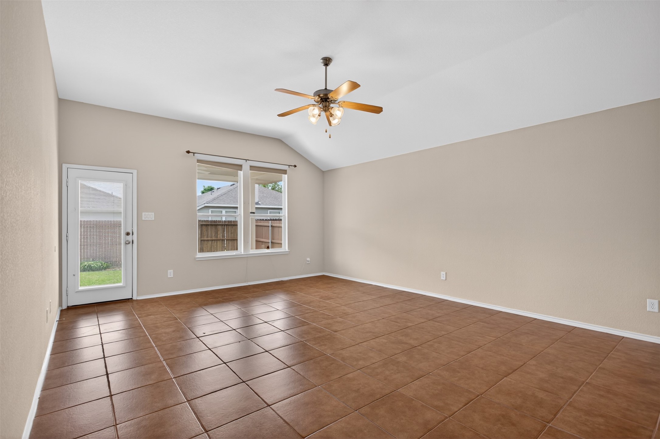 1015 Kimbro Drive Forney TX 75126
