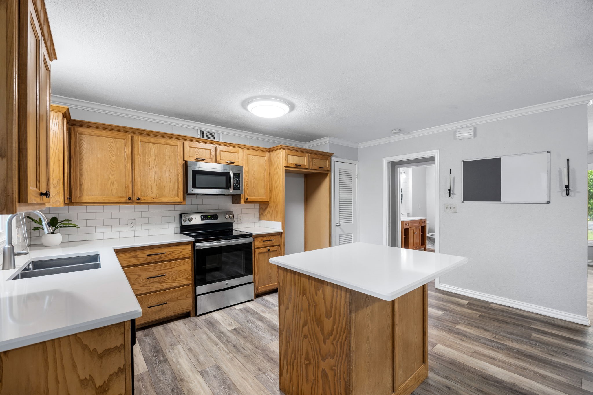 421 S 1st Street Krum TX 76249