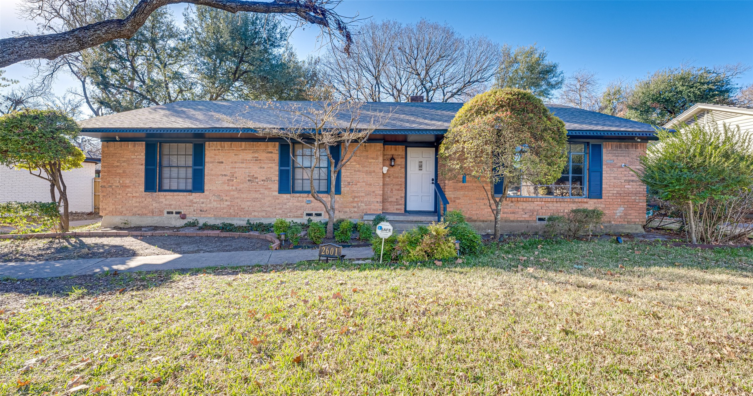 2601 S Glenbrook Drive Garland TX 75041