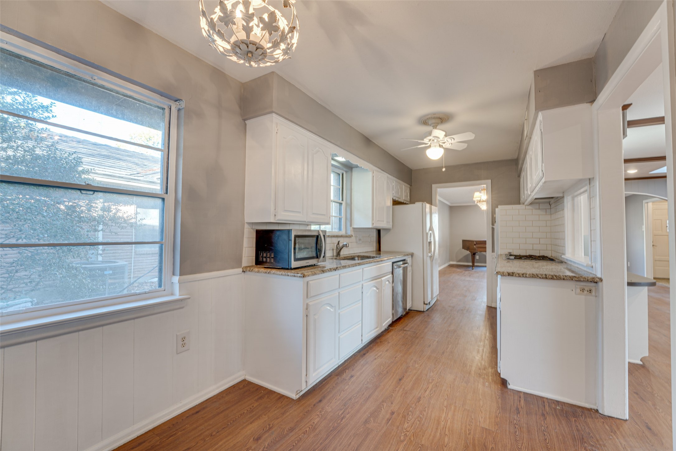 2601 S Glenbrook Drive Garland TX 75041