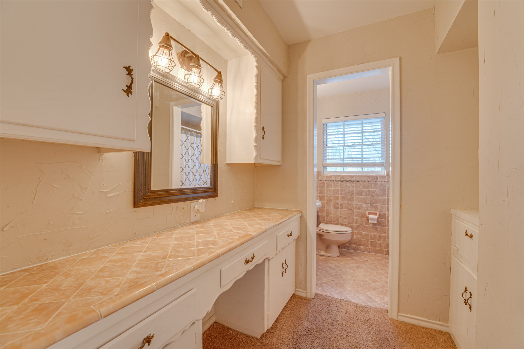 2601 S Glenbrook Drive Garland TX 75041