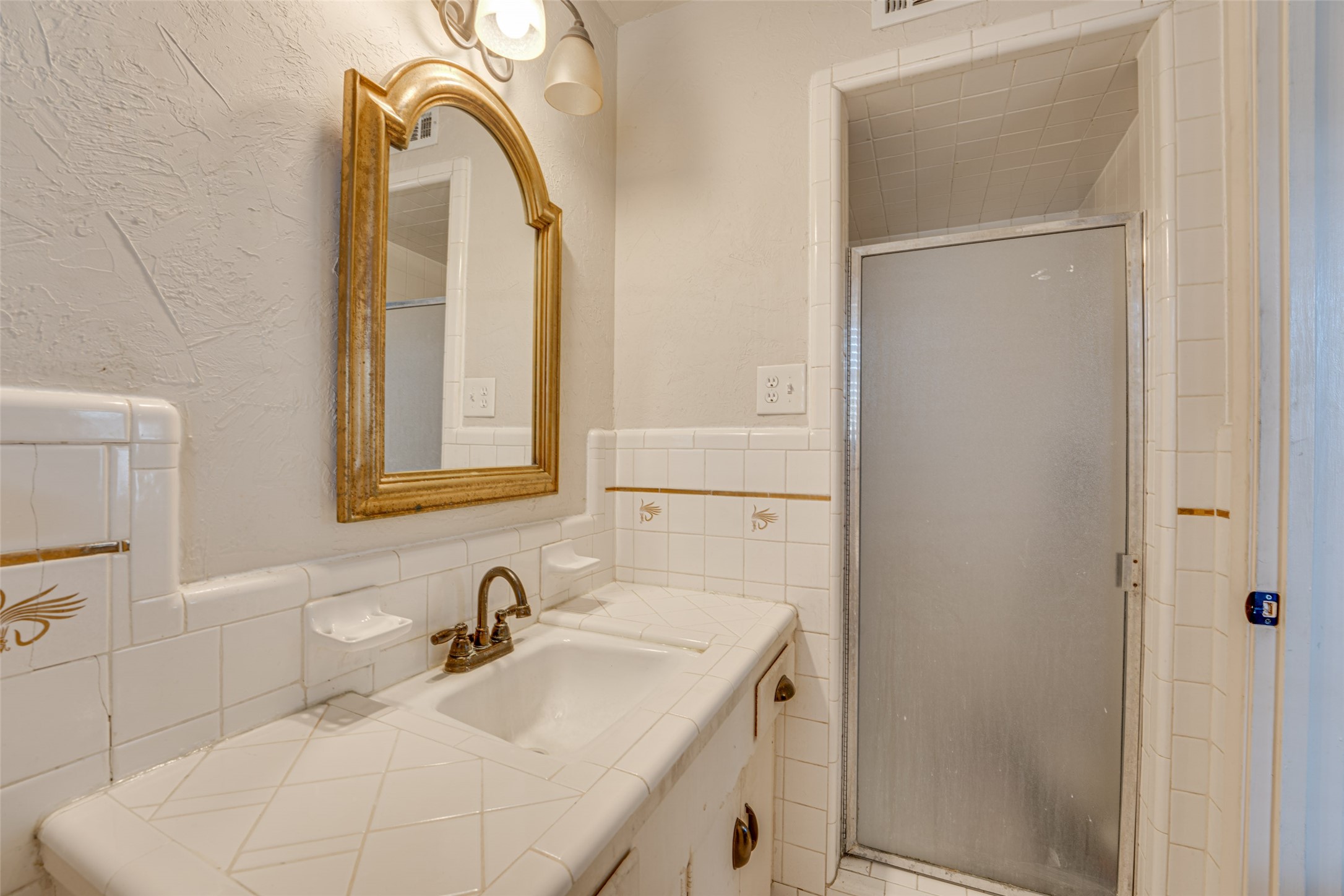 2601 S Glenbrook Drive Garland TX 75041