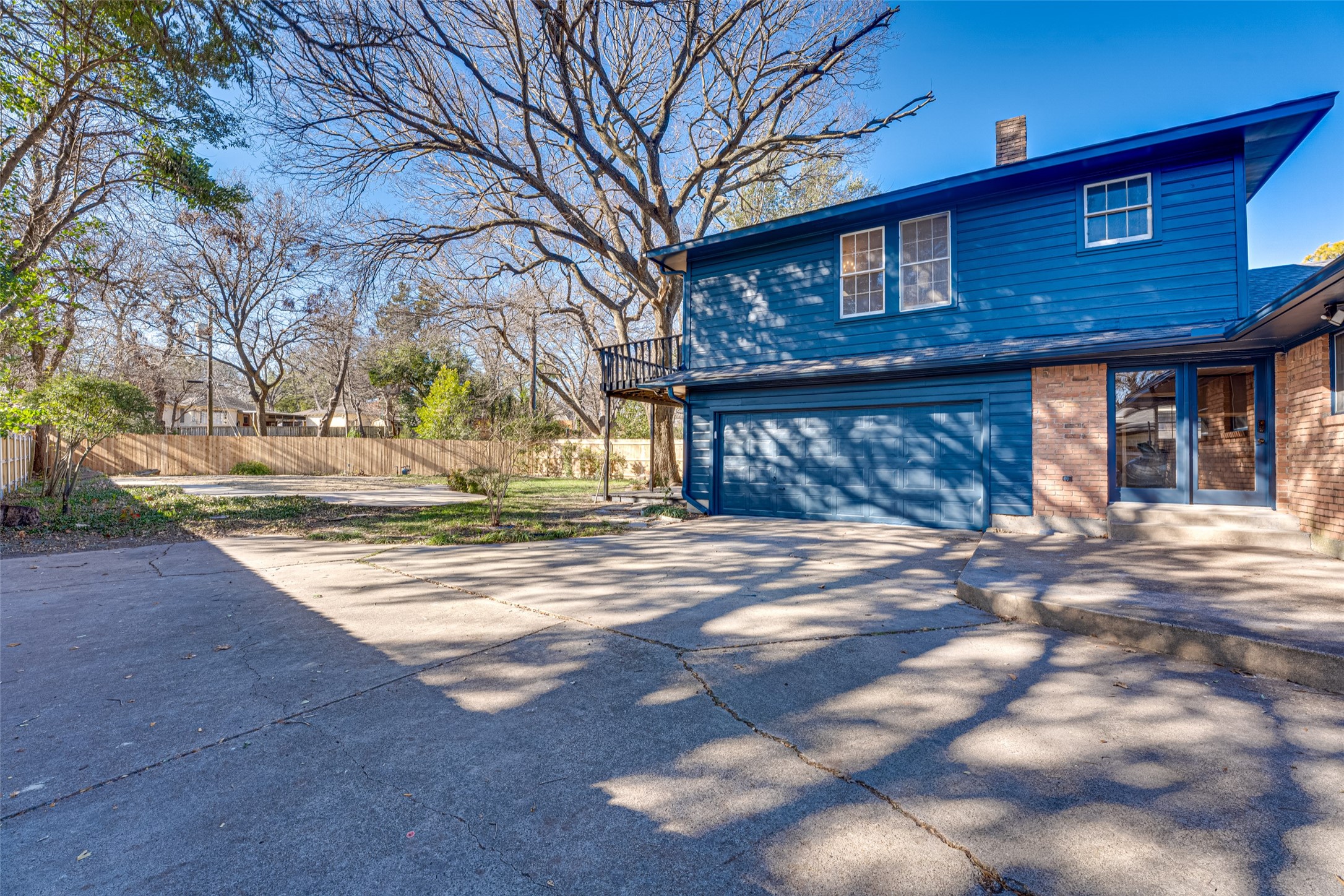 2601 S Glenbrook Drive Garland TX 75041
