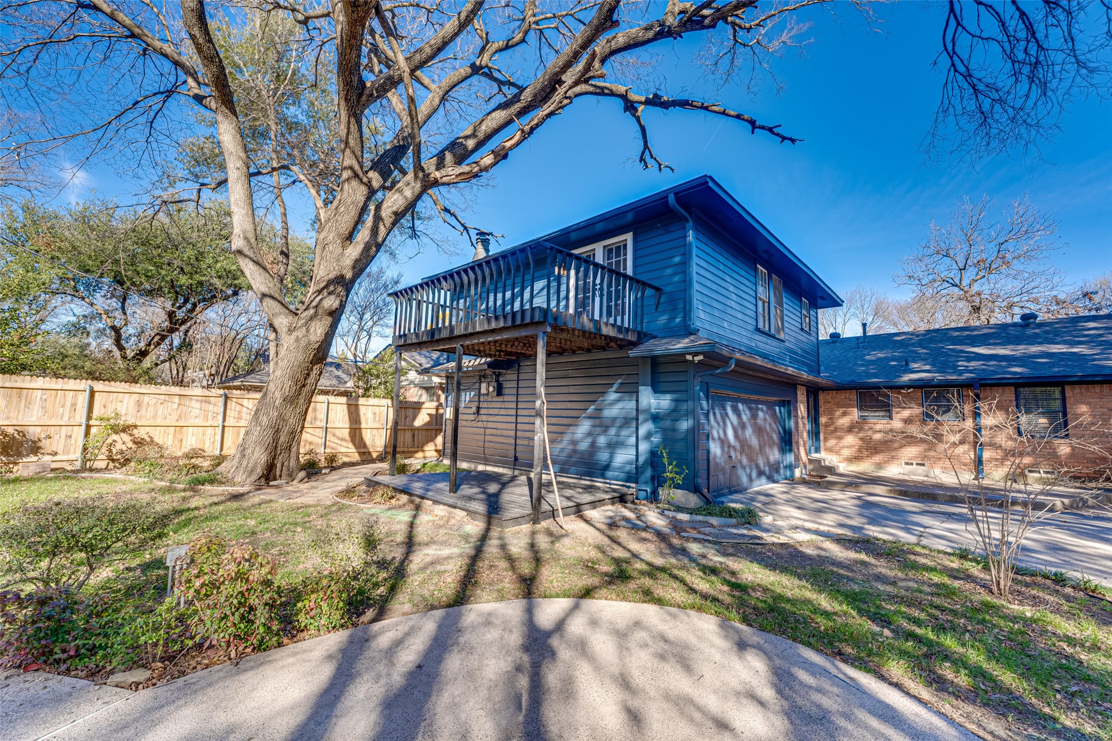 2601 S Glenbrook Drive Garland TX 75041