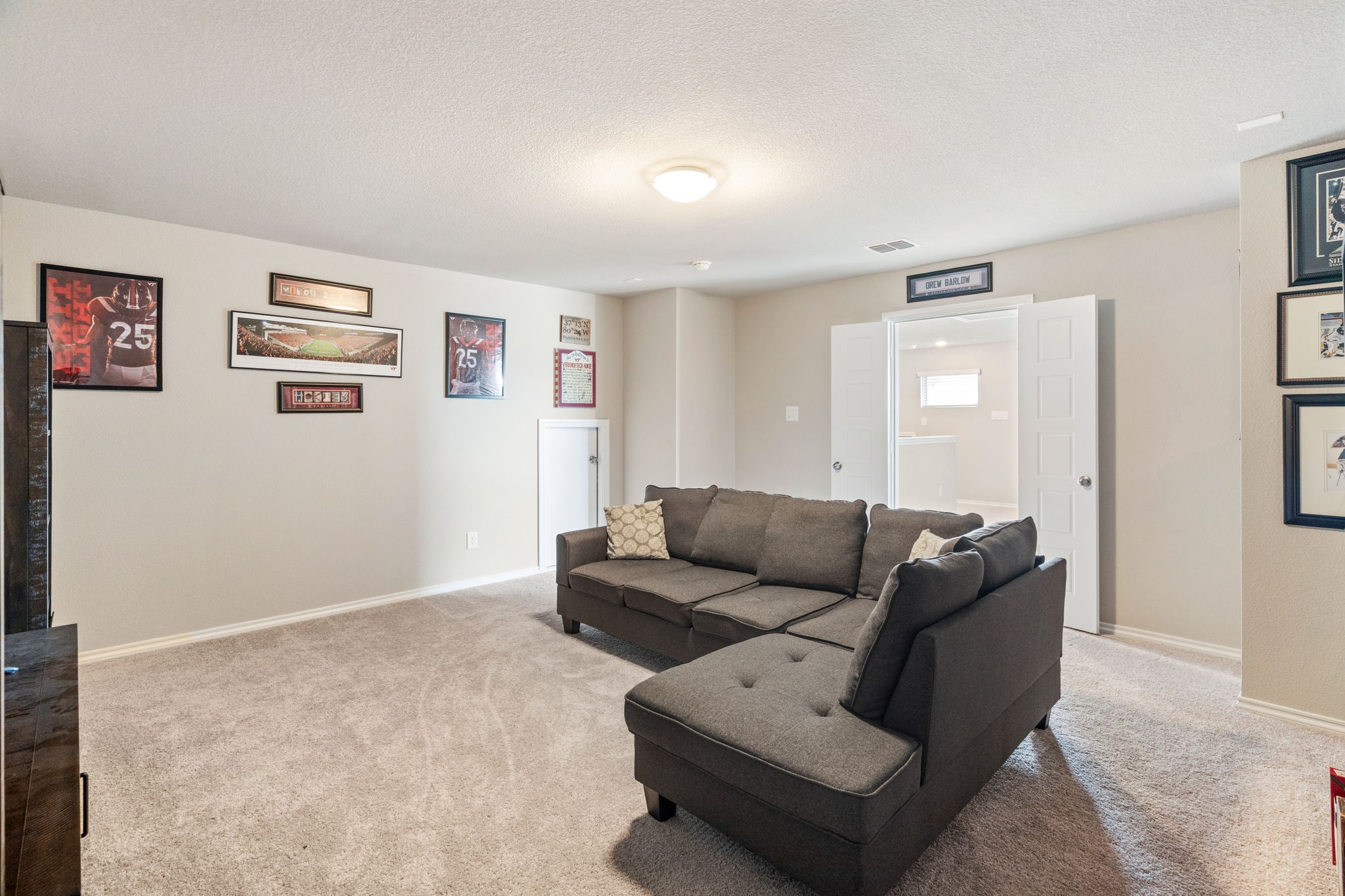 321 Pasture Drive Midlothian TX 76065