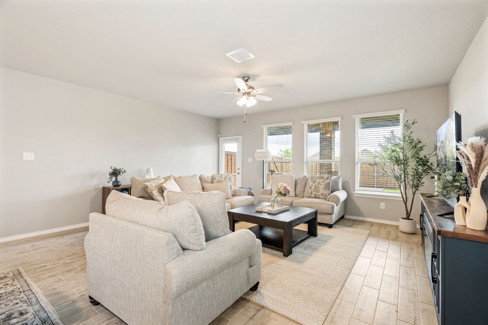 321 Pasture Drive Midlothian TX 76065