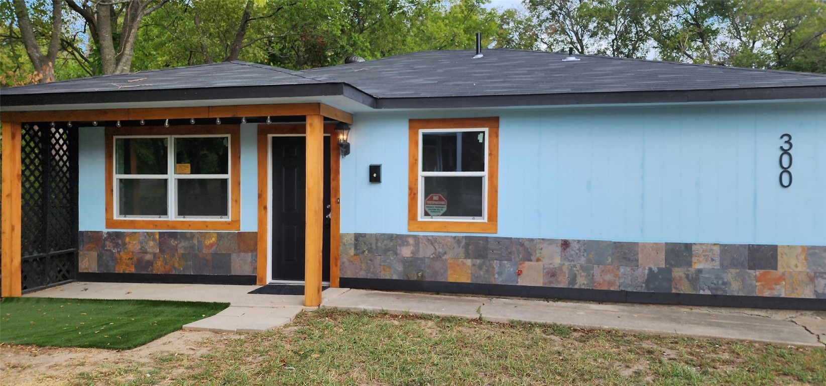 300 Poplar Street Bonham TX 75418