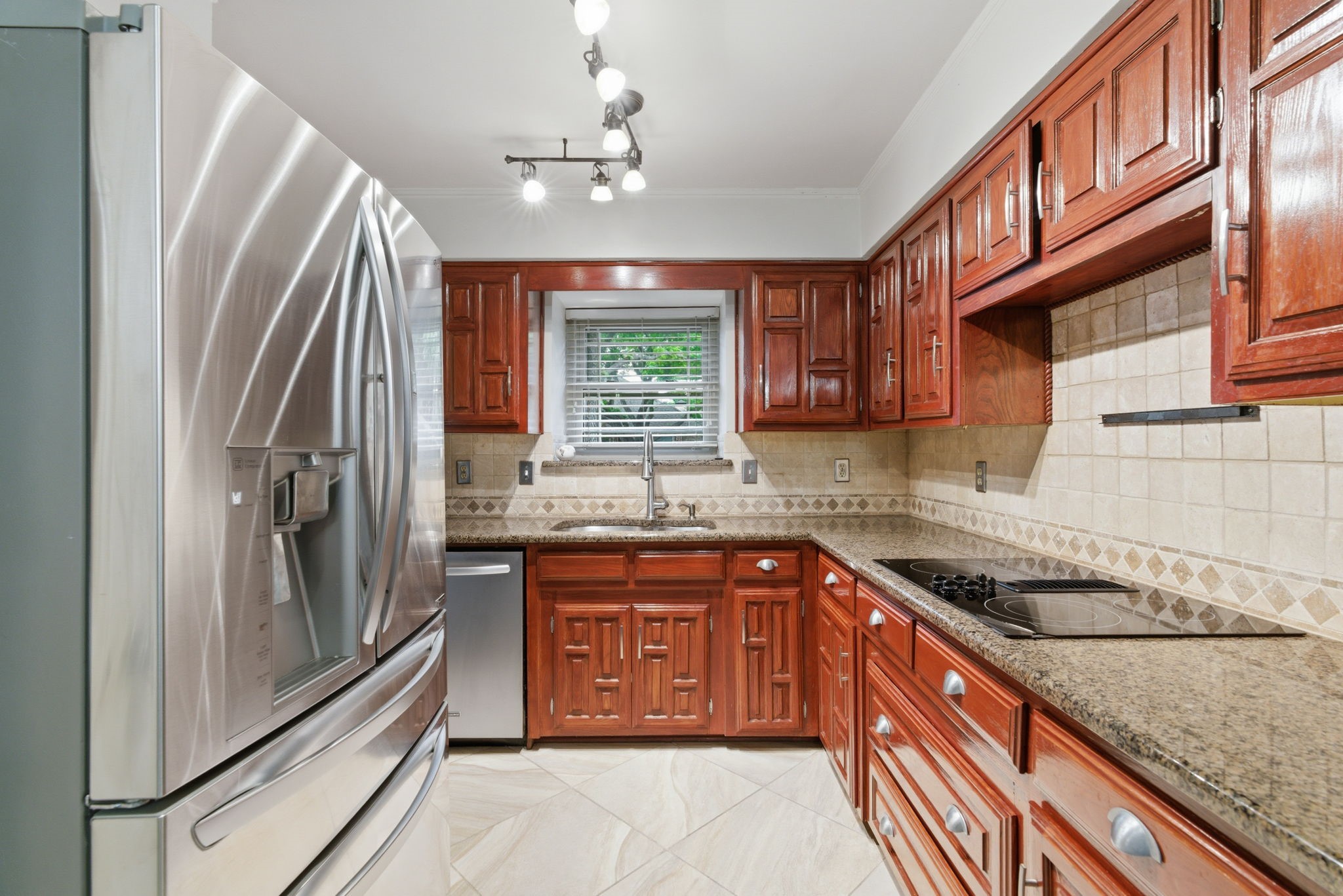 2307 Castle Rock Road Carrollton TX 75007