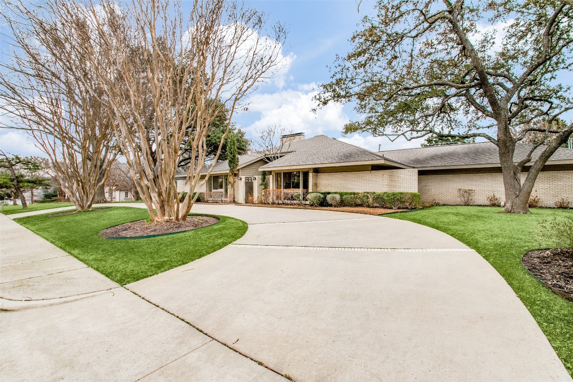 6604 Forest Creek Drive Dallas TX 75230