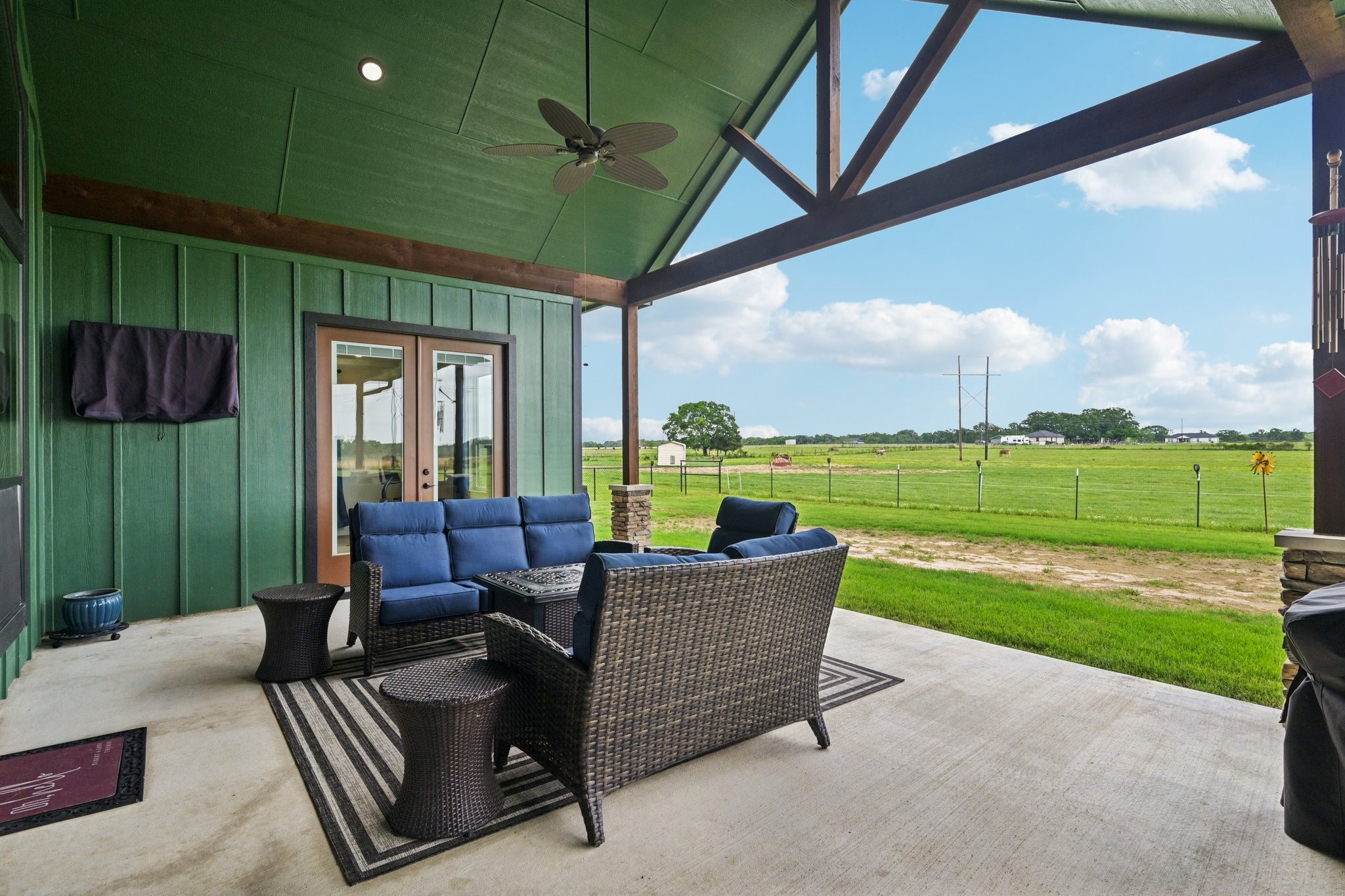 1143 Rs County Road 2300 Emory TX 75440