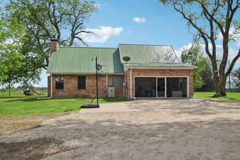 1143 Rs County Road 2300 Emory TX 75440