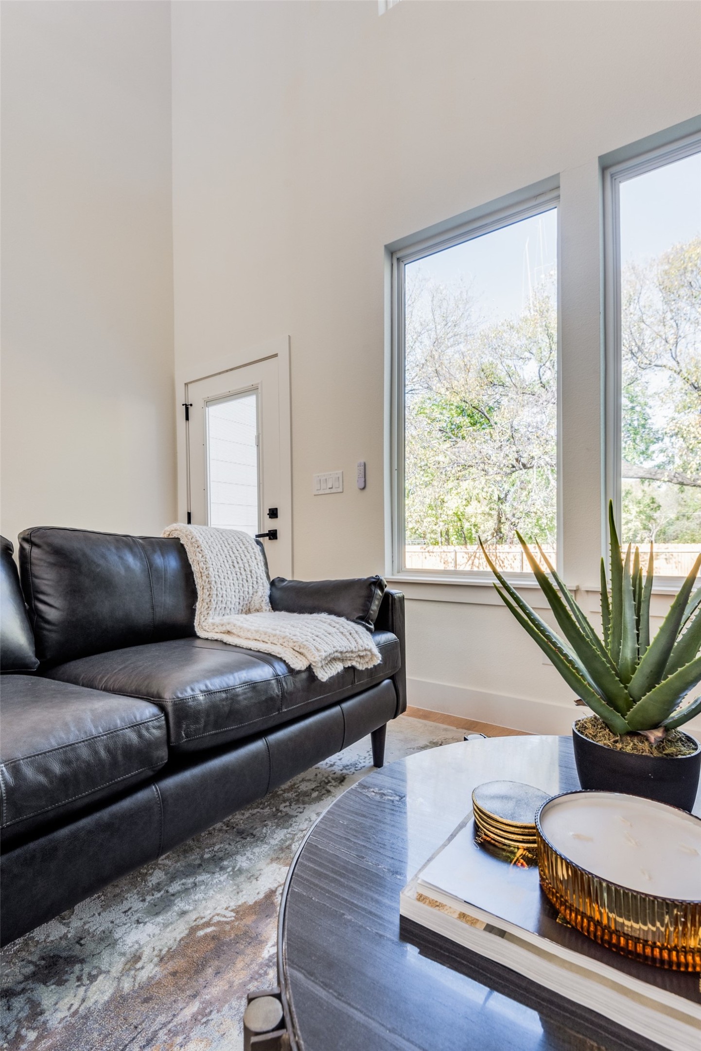 1307 Valley Street Dallas TX 75203