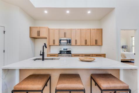 1307 Valley Street Dallas TX 75203