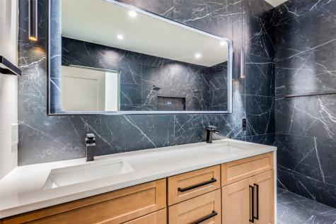 1307 Valley Street Dallas TX 75203