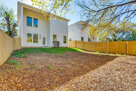 1307 Valley Street Dallas TX 75203