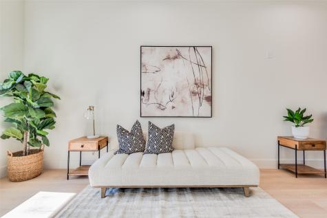 1307 Valley Street Dallas TX 75203