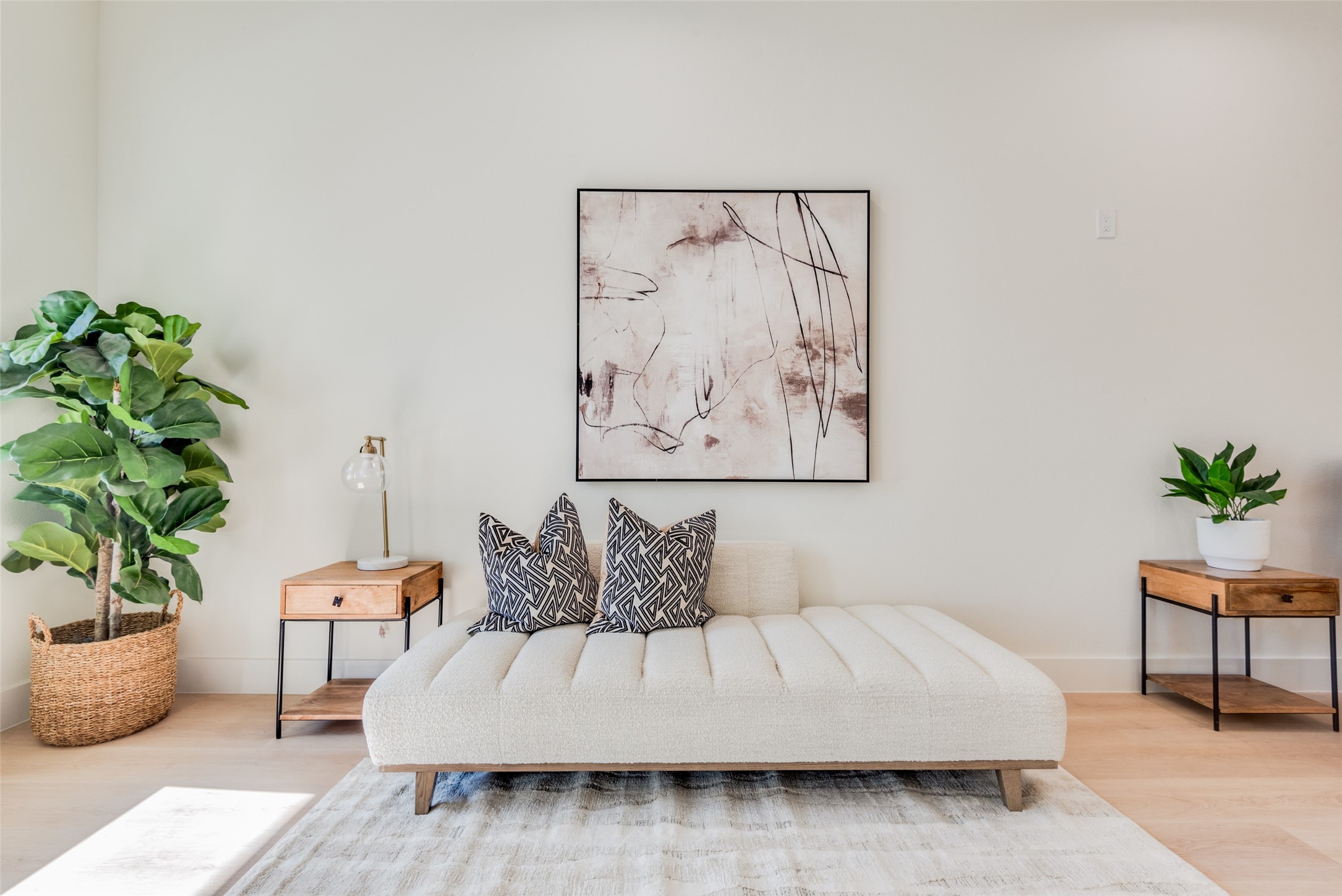1307 Valley Street Dallas TX 75203