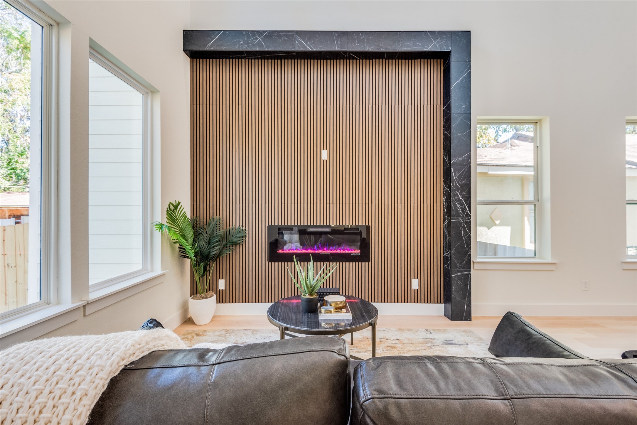 1307 Valley Street Dallas TX 75203
