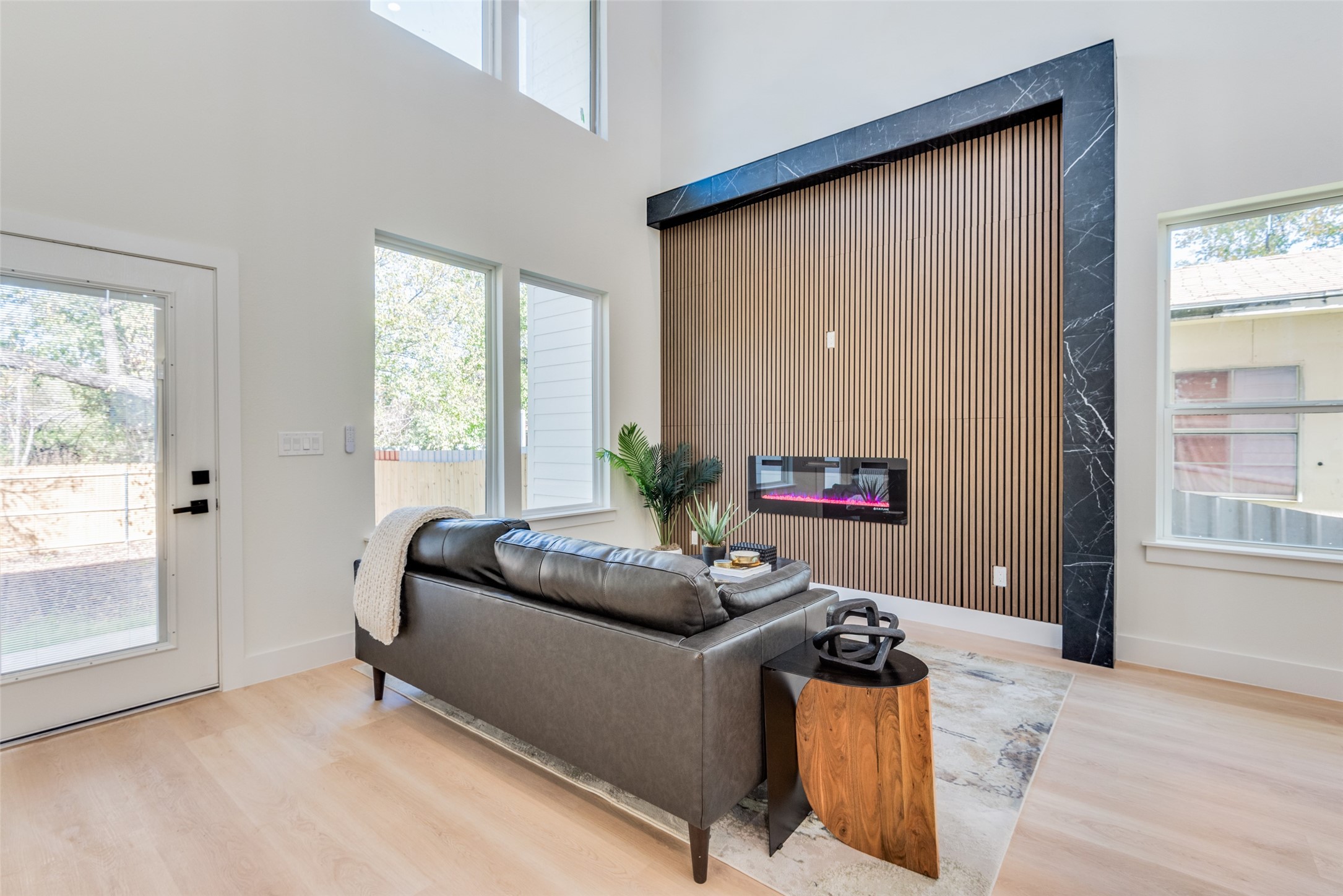 1307 Valley Street Dallas TX 75203
