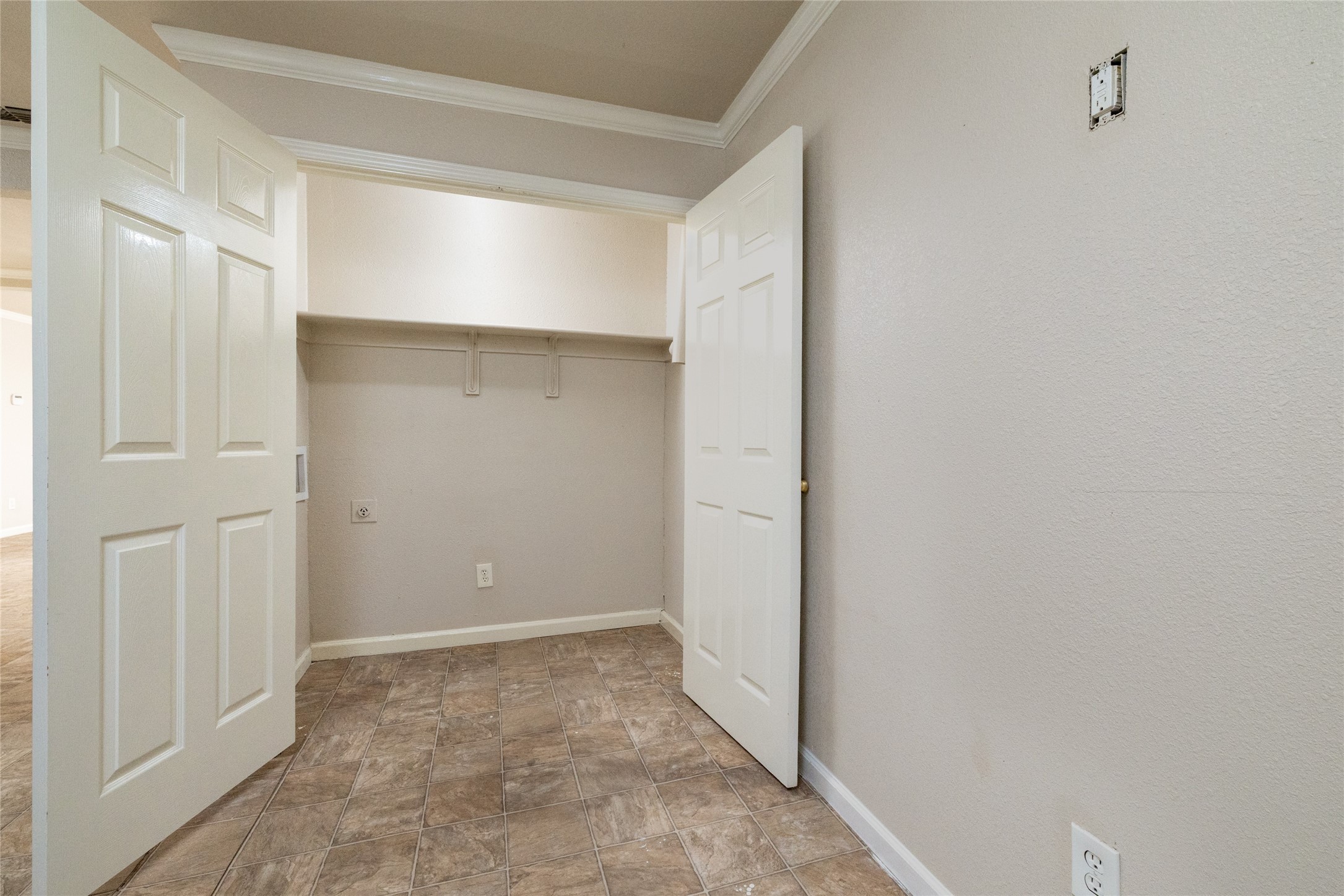 313 N Roe Street White Settlement TX 76108