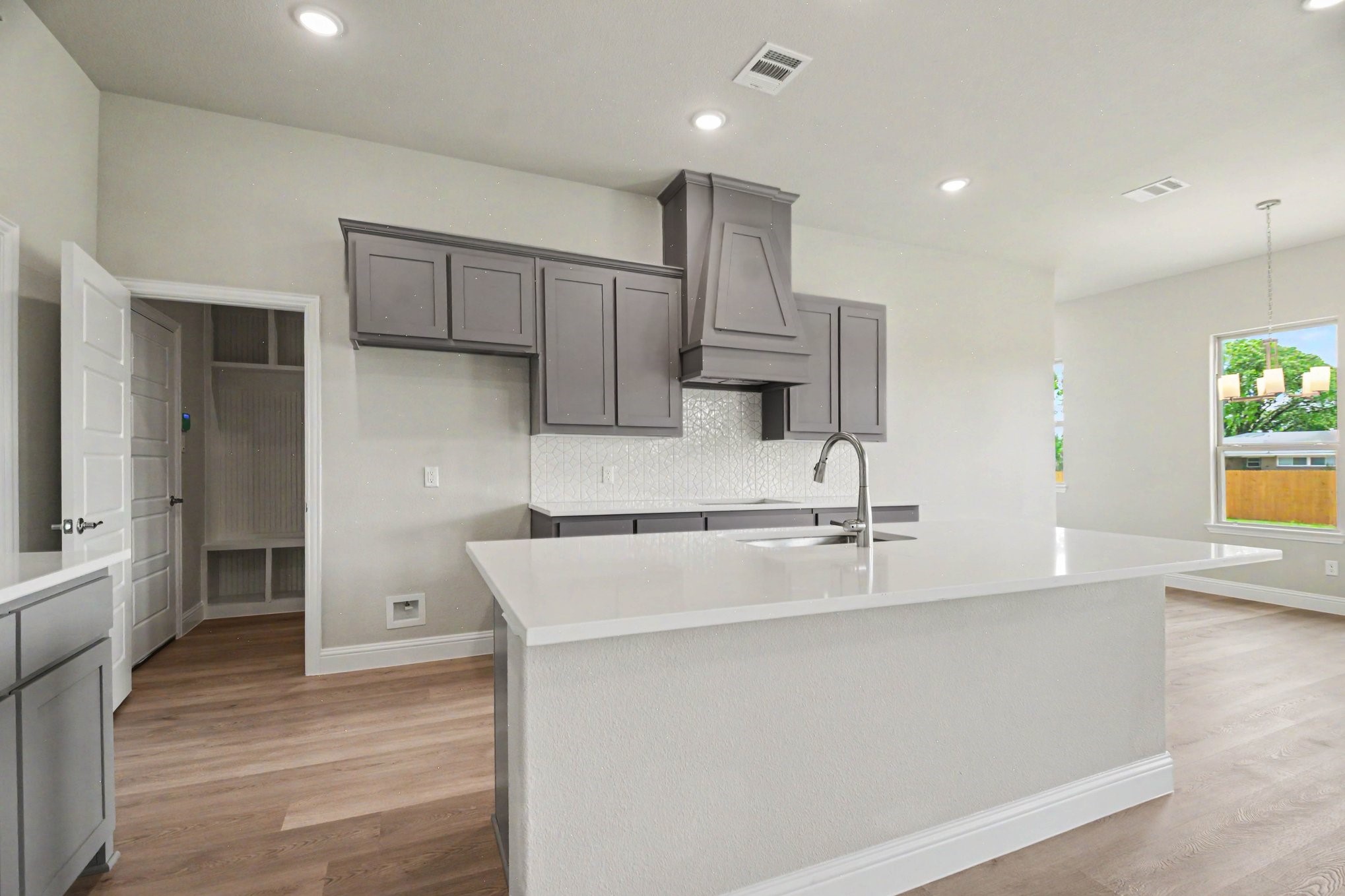 736 Candace Drive Desoto TX 75115