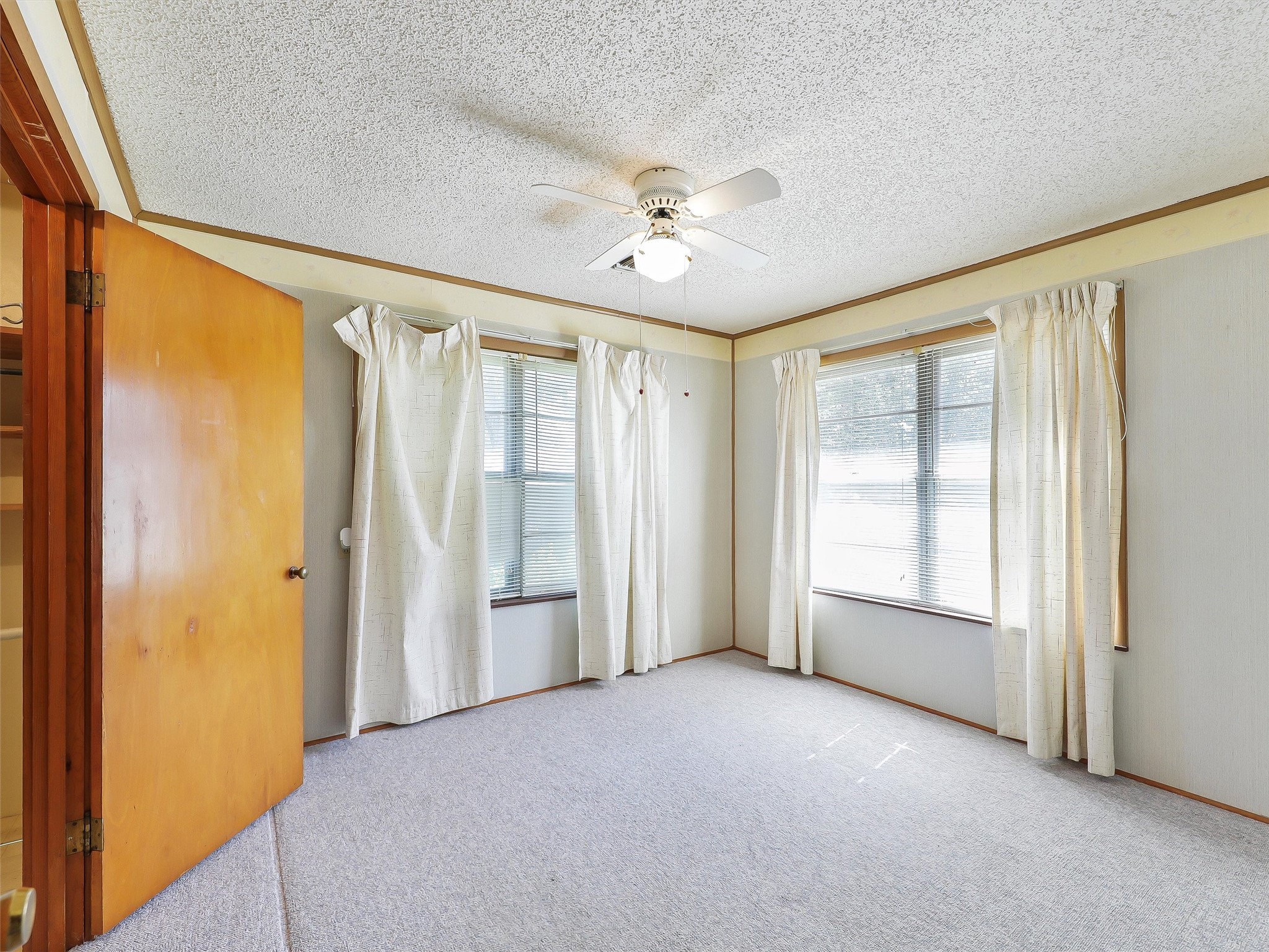 404 Selma Road Bowie TX 76230