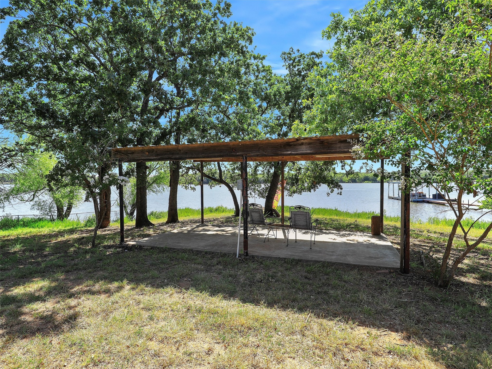 404 Selma Road Bowie TX 76230